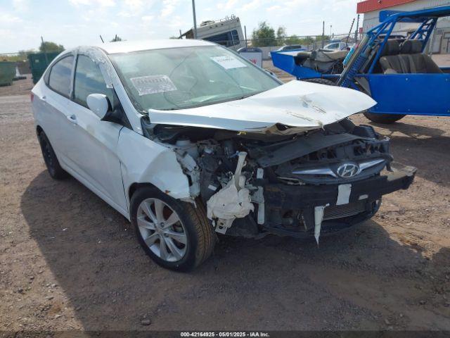  Salvage Hyundai ACCENT