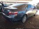 Toyota Camry Le Image 2