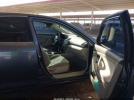 Toyota Camry Le Image 3