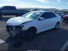 Toyota Camry Le Image 16