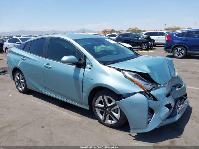  Salvage Toyota Prius