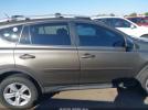 Toyota RAV4 Le Image 4