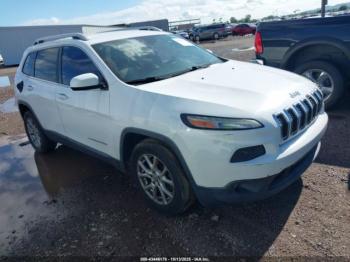  Salvage Jeep Cherokee