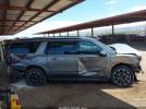 Chevrolet Suburban 4wd Rst Image 12