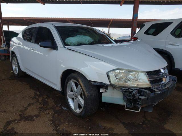  Salvage Dodge Avenger