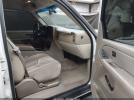 GMC Yukon Sle Image 4