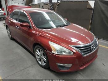  Salvage Nissan Altima