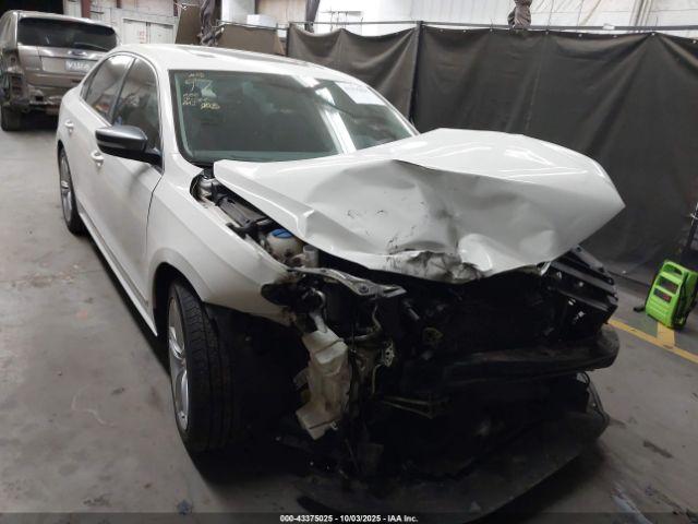  Salvage Volkswagen Passat