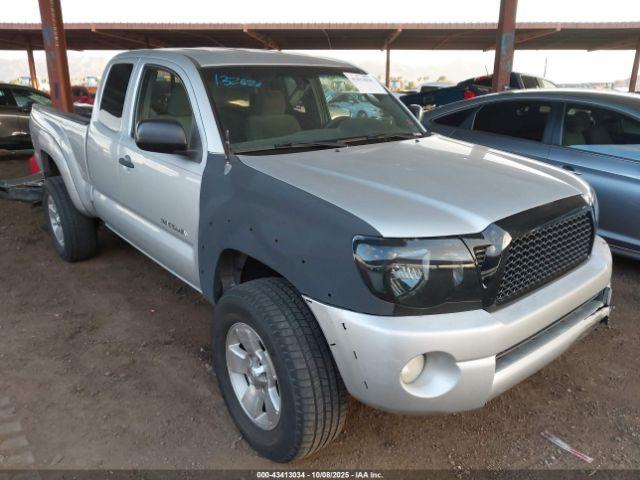 Salvage Toyota Tacoma