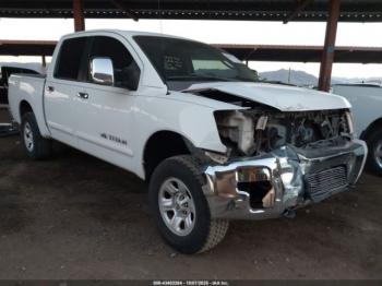  Salvage Nissan Titan