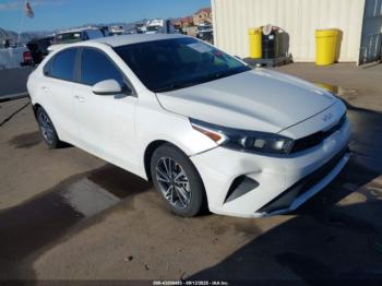 Salvage Kia Forte