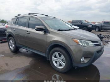  Salvage Toyota RAV4