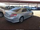Toyota Camry Se Image 10