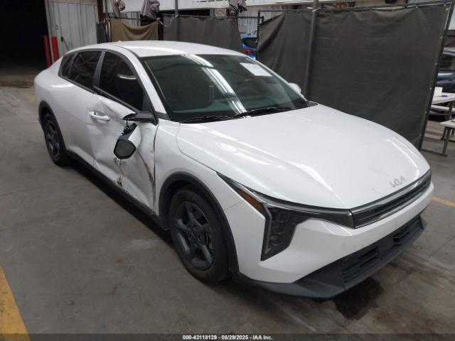  Salvage Kia K4