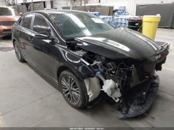  Salvage Kia Forte