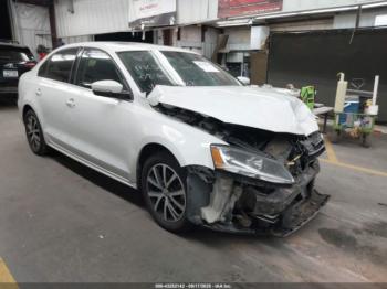  Salvage Volkswagen Jetta