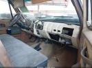 Chevrolet Suburban V1500 Image 4