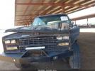 Chevrolet Suburban V1500 Image 3