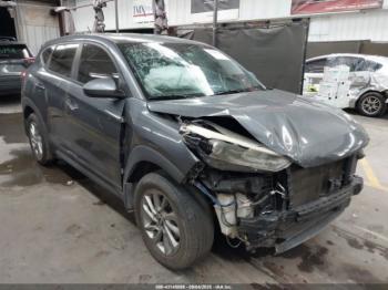  Salvage Hyundai TUCSON