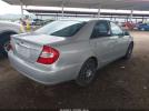Toyota Camry Le Image 11