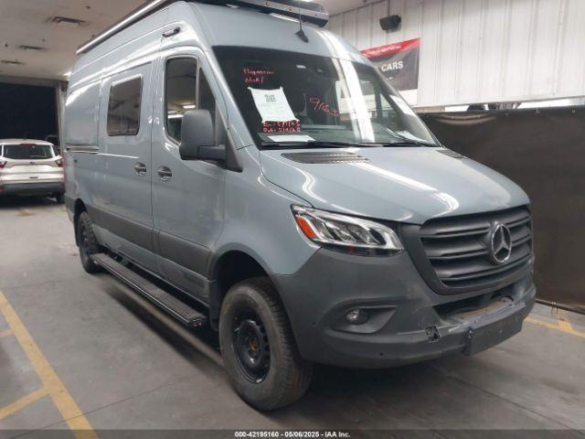 Salvage Mercedes-Benz Sprinter 2500