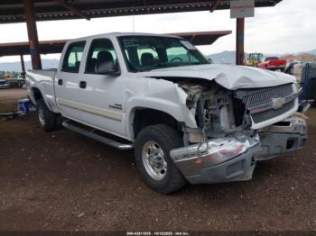  Salvage Chevrolet Silverado 2500
