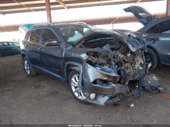  Salvage Jeep Cherokee