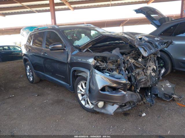  Salvage Jeep Cherokee