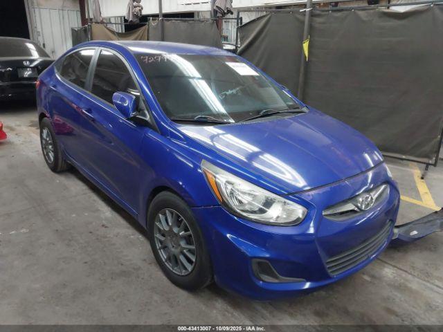  Salvage Hyundai ACCENT