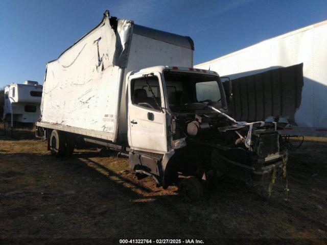  Salvage Hino Hino 268