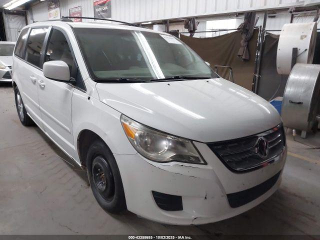  Salvage Volkswagen Routan