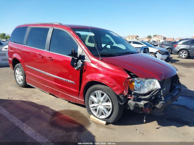  Salvage Chrysler Town & Country