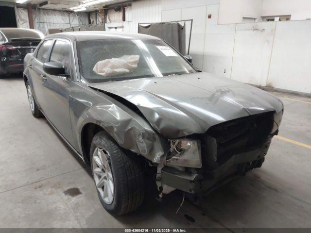  Salvage Chrysler 300