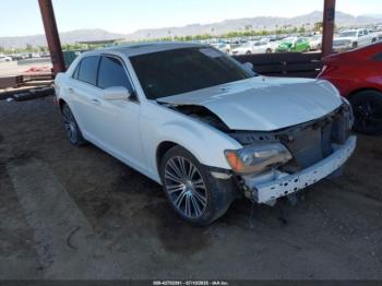  Salvage Chrysler 300