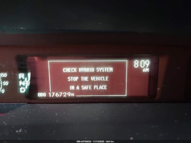 Toyota Prius Two Image 8