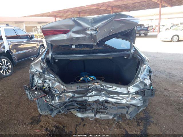 Hyundai ELANTRA Sel Image 13