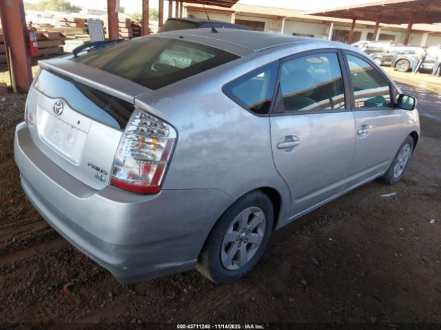 Toyota Prius Image 2