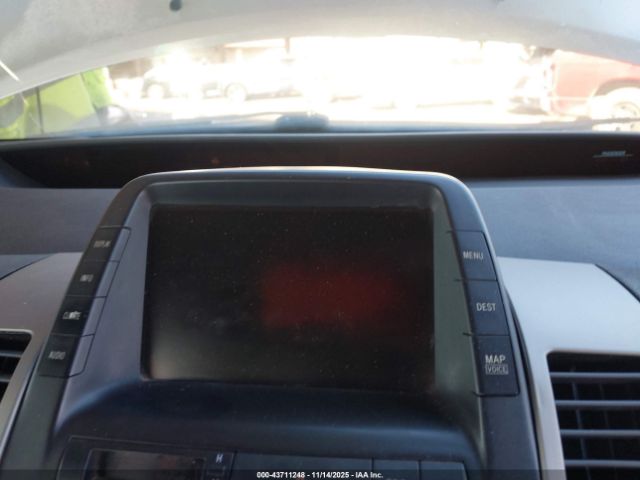 Toyota Prius Image 8