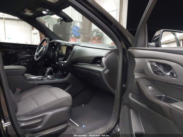 Chevrolet Traverse Awd Lt Cloth Image 6