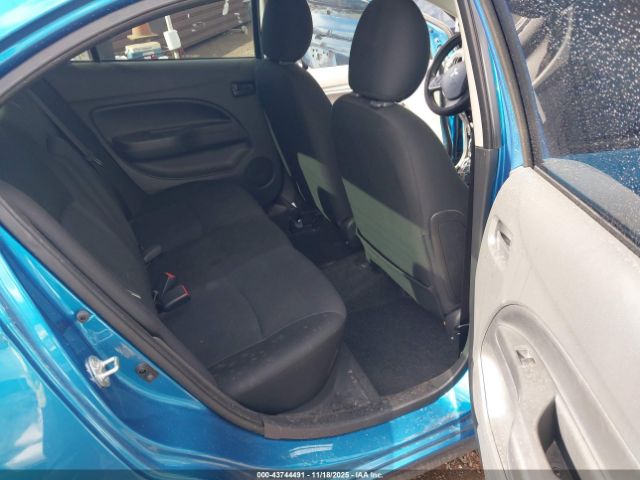 Mitsubishi Mirage Es Image 9