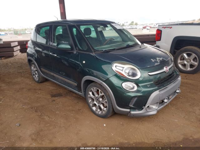 FIAT 500L Trekking Image 1