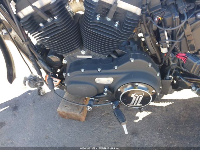 Harley-Davidson Xl883 Iron 883 Image 5