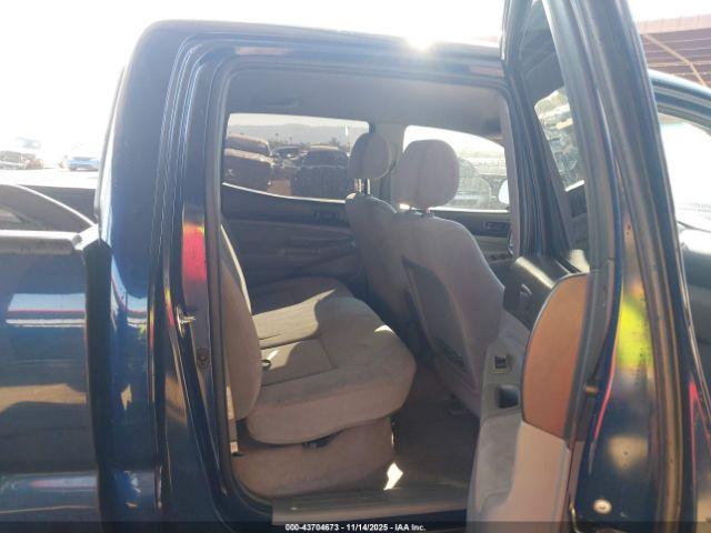 Toyota Tacoma Base V6 Image 17