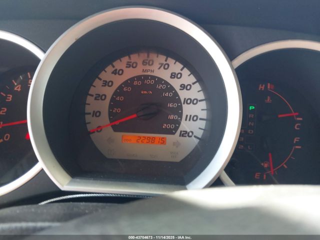 Toyota Tacoma Base V6 Image 3