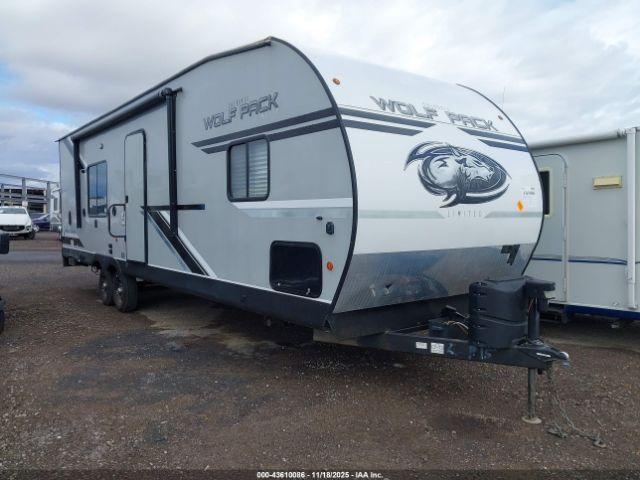  Salvage Forest River Cherokee Wolf Pack 1