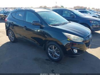  Salvage Hyundai TUCSON