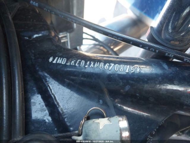 Harley-Davidson Flhtk Ultra Limited Image 7