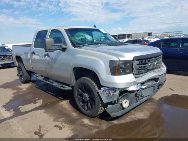  Salvage GMC Sierra 2500