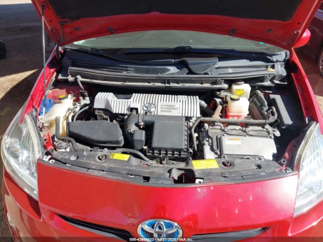 Toyota Prius Two Image 5