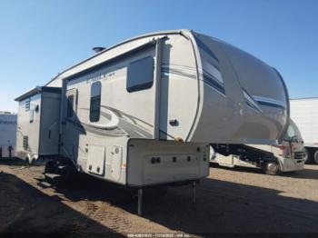  Salvage Jayco Eagle